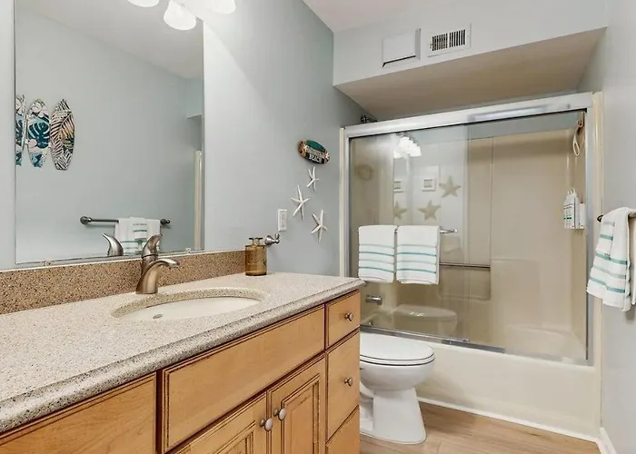 Ocean View On Block With Ac Walking Distance To Beaches