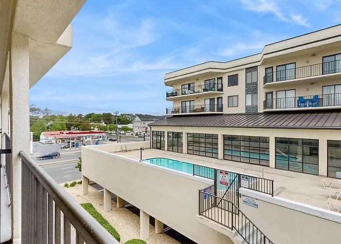 Holiday home Ocean View On Block With Ac Walking Distance To Beaches *
