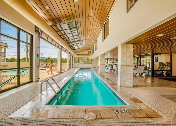 Ocean View On Block With Ac Walking Distance To Beaches